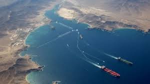 Selat Hormuz Bisa Dilalui, Kapal AS-Israel Dibatasi