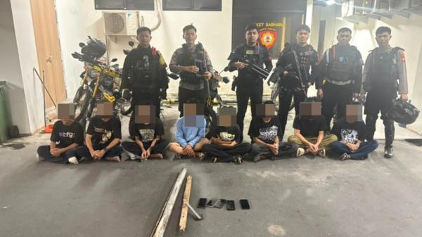 Polisi Tangkap 8 Pemuda Tawuran di Cipayung